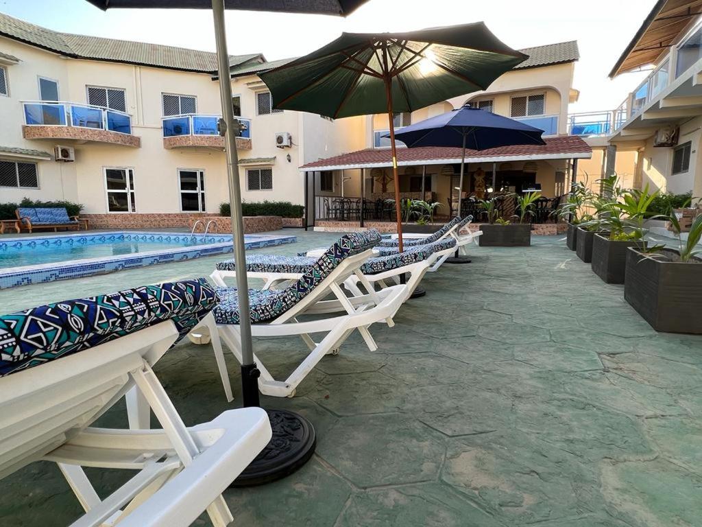 Tranquil Resort Hotel Brusubi Екстер'єр фото