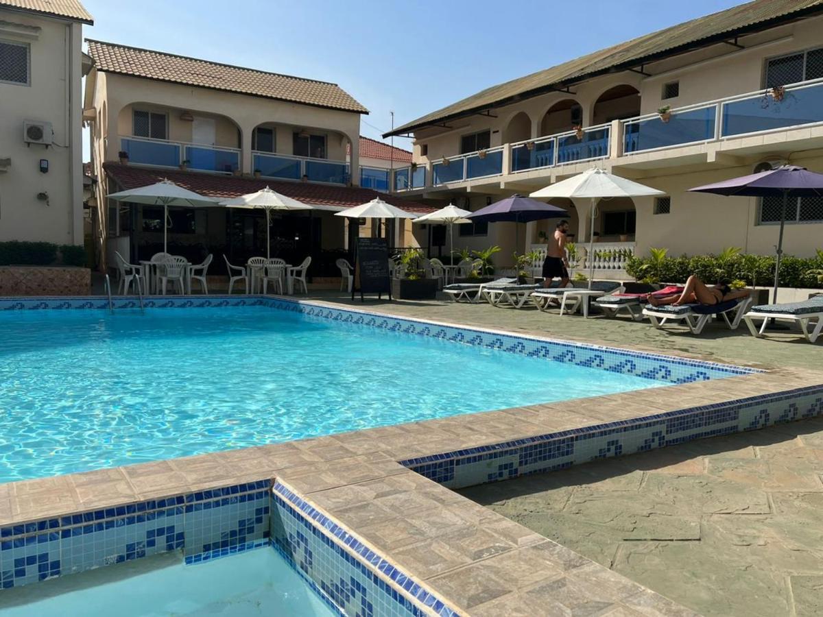 Tranquil Resort Hotel Brusubi Екстер'єр фото